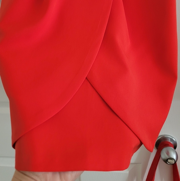 NWT BCBGMaxAzria mini dress, size 0 - Picture 2 of 16